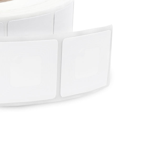 Labels RF 8.2 MHz - Square Plain - 1.2"x1.2" (30x30mm) - Roll of 1000 - Pack of 5 rolls