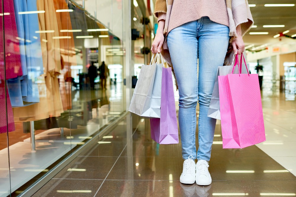 Shoppers seek to return to physical retail